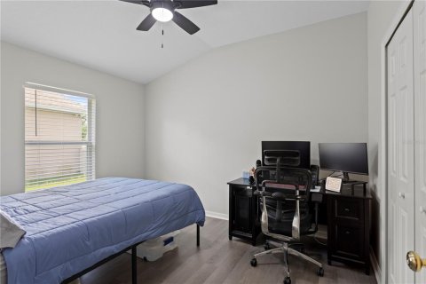 House in Tampa, Florida 4 bedrooms, 208.84 sq.m. № 1869854 - photo 25