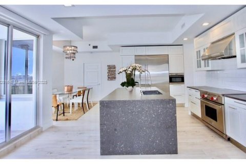 Copropriété à louer à Aventura, Floride: 4 chambres, 403.1 m2 № 2169790 - photo 21