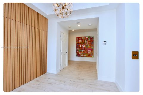 Copropriété à louer à Aventura, Floride: 4 chambres, 403.1 m2 № 2169790 - photo 5