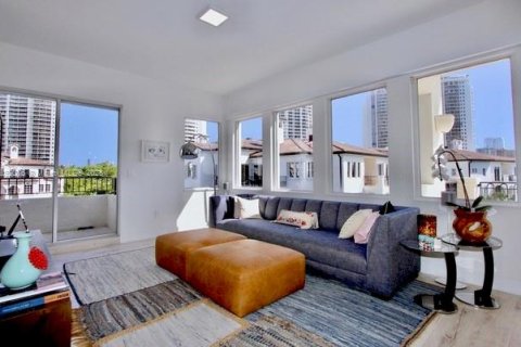 Copropriété à louer à Aventura, Floride: 4 chambres, 403.1 m2 № 2169790 - photo 18