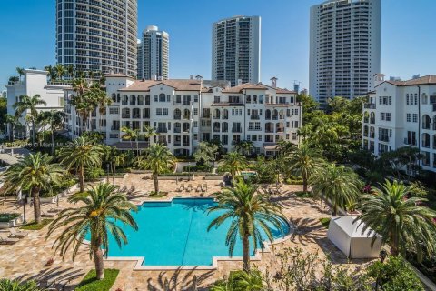 Copropriété à louer à Aventura, Floride: 4 chambres, 403.1 m2 № 2169790 - photo 24