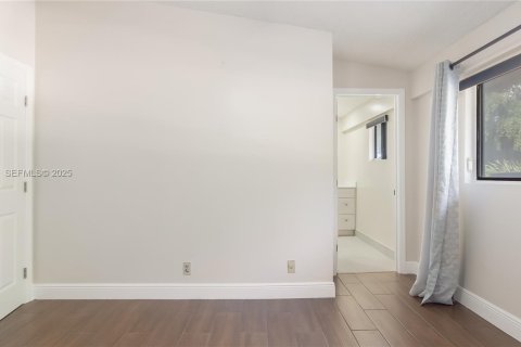 Adosado en venta en Davie, Florida, 2 dormitorios, 126.16 m2 № 1992959 - foto 20