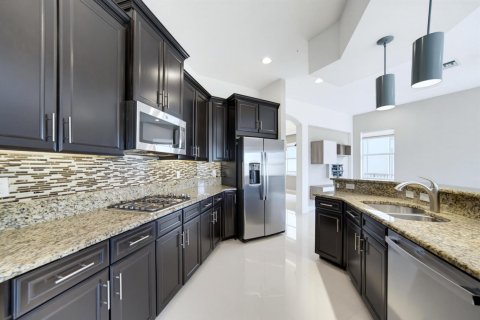 Villa ou maison à vendre à Parkland, Floride: 4 chambres, 230.03 m2 № 2370126 - photo 3