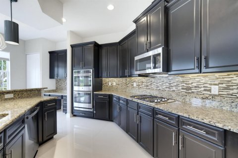 Villa ou maison à vendre à Parkland, Floride: 4 chambres, 230.03 m2 № 2370126 - photo 9