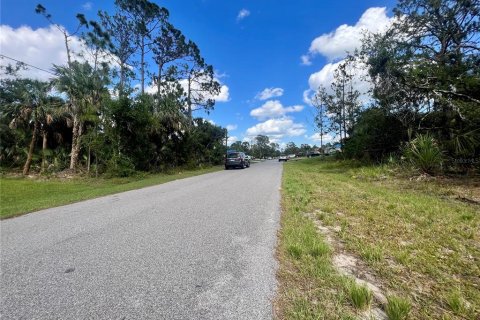 Land in North Port, Florida № 2229555 - photo 2