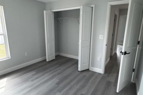 Casa en alquiler en Port Charlotte, Florida, 3 dormitorios, 117.99 m2 № 1648515 - foto 11