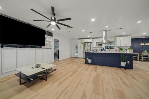 Villa ou maison à vendre à Winter Park, Floride: 4 chambres, 164.81 m2 № 2302598 - photo 6