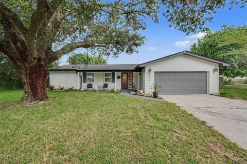 Villa ou maison à vendre à Winter Park, Floride: 4 chambres, 164.81 m2 № 2302598 - photo 2