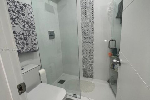 Copropriété à vendre à Aventura, Floride: 2 chambres, 100.61 m2 № 1968749 - photo 7