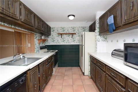 Townhouse in Miami, Florida 3 bedrooms, 140.28 sq.m. № 1828762 - photo 9