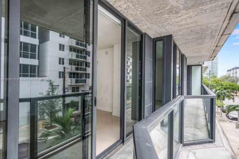 Copropriété à vendre à Miami, Floride: 2 chambres, 91.04 m2 № 1974487 - photo 17