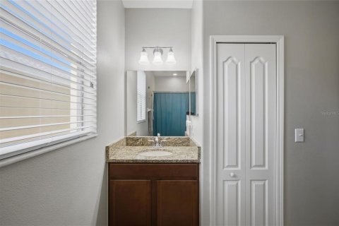 House in Sun City Center, Florida 4 bedrooms, 238.67 sq.m. № 2226389 - photo 16