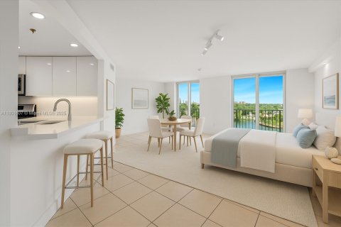 Copropriété à louer à Miami Beach, Floride: 61.97 m2 № 1728216 - photo 1
