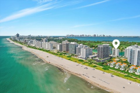Copropriété à louer à Miami Beach, Floride: 61.97 m2 № 1728216 - photo 12
