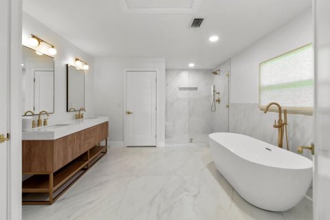 Casa en venta en Jupiter, Florida, 4 dormitorios, 367.34 m2 № 2170676 - foto 24