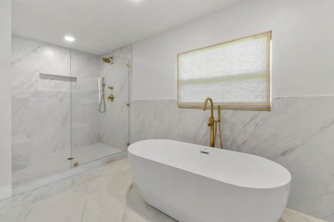 Casa en venta en Jupiter, Florida, 4 dormitorios, 367.34 m2 № 2170676 - foto 26