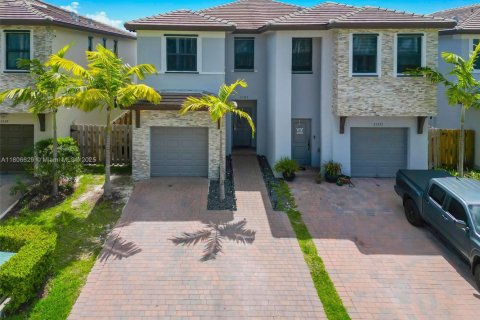 Villa ou maison à vendre à Homestead, Floride: 3 chambres, 164.62 m2 № 1749787 - photo 3