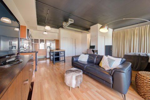 Condominio en venta en Miami, Florida, 1 dormitorio, 64.66 m2 № 1979622 - foto 23