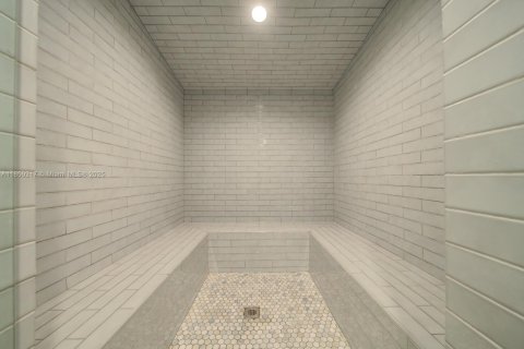 Condominio en venta en Miami, Florida, 1 dormitorio, 64.66 m2 № 1979622 - foto 16