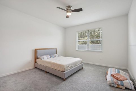 House in Eustis, Florida 4 bedrooms, 185.9 sq.m. № 1827668 - photo 21