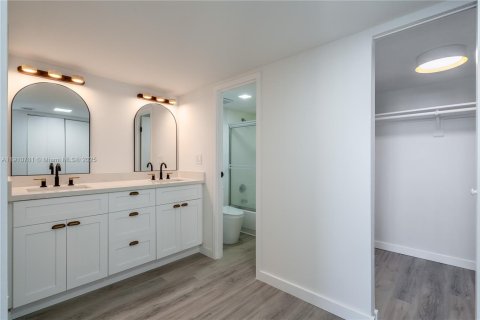 Купить кондоминиум в Авентура, Флорида 2 спальни, 101.45м2, № 1966137 - фото 30