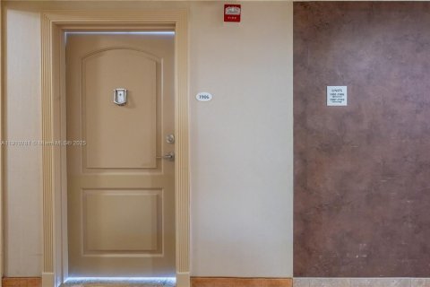 Купить кондоминиум в Авентура, Флорида 2 спальни, 101.45м2, № 1966137 - фото 5