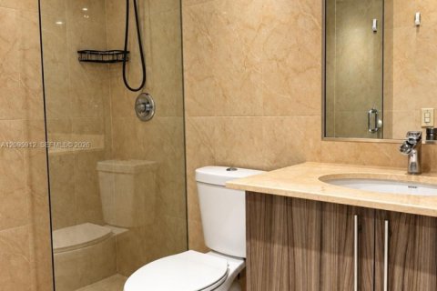 Copropriété à louer à Bal Harbour, Floride: 1 chambre, 94.3 m2 № 2385089 - photo 4