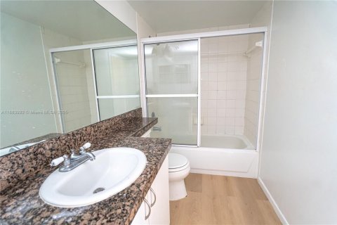 Купить кондоминиум в Авентура, Флорида 3 спальни, 122.63м2, № 2012216 - фото 21