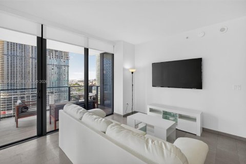Condo in Miami, Florida, 2 bedrooms  № 2026228 - photo 12