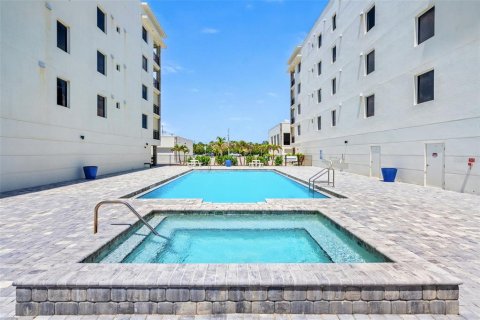 Copropriété à vendre à Indialantic, Floride: 3 chambres, 261.98 m2 № 1917613 - photo 6