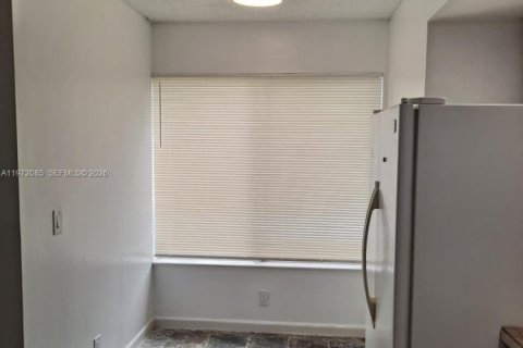 Apartment in Coral Springs, Florida 2 bedrooms, 88.26 sq.m. № 2042288 - photo 7