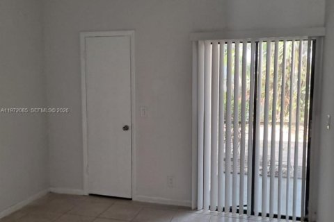 Apartment in Coral Springs, Florida 2 bedrooms, 88.26 sq.m. № 2042288