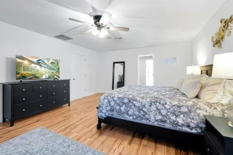Villa ou maison à louer à Clermont, Floride: 5 chambres, 293.11 m2 № 2383760 - photo 21