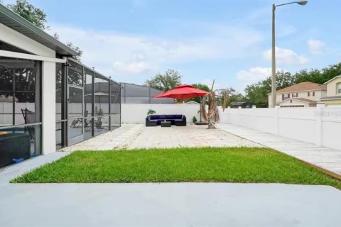 Villa ou maison à louer à Clermont, Floride: 5 chambres, 293.11 m2 № 2383760 - photo 6
