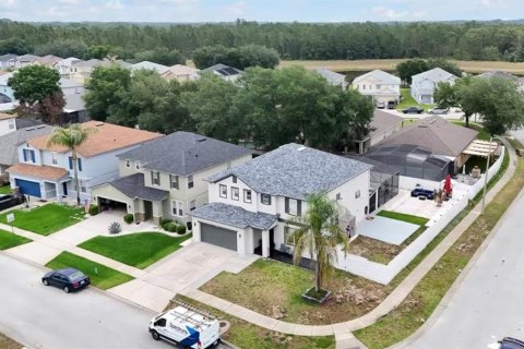 Villa ou maison à louer à Clermont, Floride: 5 chambres, 293.11 m2 № 2383760 - photo 3