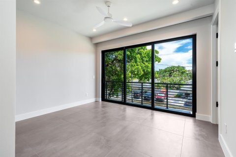 Townhouse in Fort Lauderdale, Florida 3 bedrooms, 227.15 sq.m. № 2146180 - photo 16