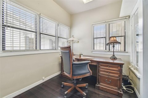 Immobilier commercial à vendre à Tampa, Floride: 144.18 m2 № 1721765 - photo 22