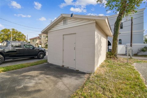 Immobilier commercial à vendre à Tampa, Floride: 144.18 m2 № 1721765 - photo 28