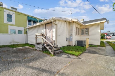 Immobilier commercial à vendre à Tampa, Floride: 144.18 m2 № 1721765 - photo 29