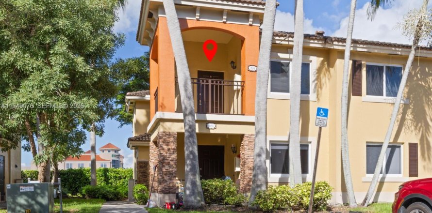 Condominio en Homestead, Florida, 3 dormitorios  № 2153056