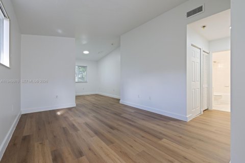 Condominio en venta en Homestead, Florida, 3 dormitorios, 109.25 m2 № 2153056 - foto 4