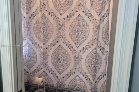 House in Homestead, Florida 3 bedrooms, 260.03 sq.m. № 1878552 - photo 17