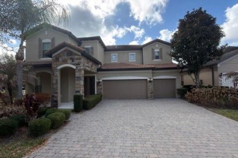 House in Orlando, Florida 4 bedrooms, 395.76 sq.m. № 2223818