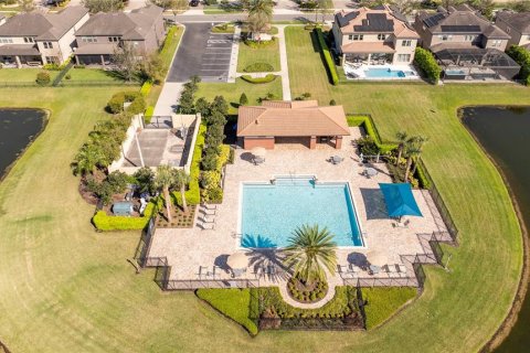Casa en venta en Orlando, Florida, 4 dormitorios, 395.76 m2 № 2223818 - foto 13