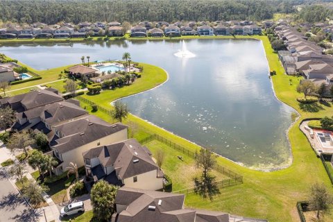 Casa en venta en Orlando, Florida, 4 dormitorios, 395.76 m2 № 2223818 - foto 7