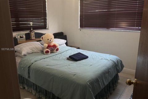 Villa ou maison à vendre à Cutler Bay, Floride: 4 chambres, 120.4 m2 № 2004648 - photo 5