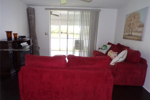 Condominio en venta en Aventura, Florida, 2 dormitorios, 100.61 m2 № 1763869 - foto 30