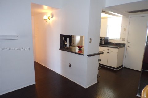 Condominio en venta en Aventura, Florida, 2 dormitorios, 100.61 m2 № 1763869 - foto 12