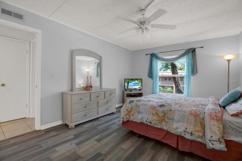 Condominio en venta en Largo, Florida, 2 dormitorios, 91.69 m2 № 1682987 - foto 15