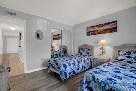 Condominio en venta en Largo, Florida, 2 dormitorios, 91.69 m2 № 1682987 - foto 19